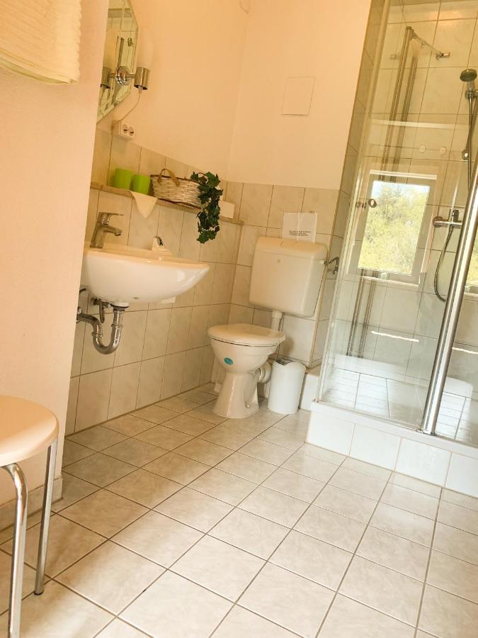 Doppelzimmer An Der Lahn Ohne Kueche Lägenhet Obernhof Exteriör bild